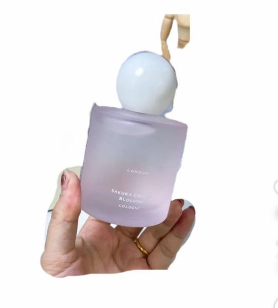 women perfume sakura cherry blossom cologne 100ml flower floral fruit fragrance long lasting time good smell lady spray parfum
women perfume sakura cherry blossom cologne 100ml flower floral fruit fragrance long lasting time good smell lady spray parfum