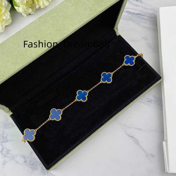 bracelets designer van clover bracelet designer charm bracelets for women 18k gold white red blue mother of pearl link 4 leaf 5 flowers love, Golden;silver
bracelets designer van clover bracelet designer charm bracelets for women 18k gold white red blue mother of pearl link 4 leaf 5 flowers love, Golden;silver