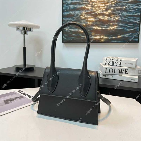 2023 luxuries designer women bag new simple handheld shoulder luxury tote bags shoulder strap foreign charming mini crossbody zero wallet de
2023 luxuries designer women bag new simple handheld shoulder luxury tote bags shoulder strap foreign charming mini crossbody zero wallet de