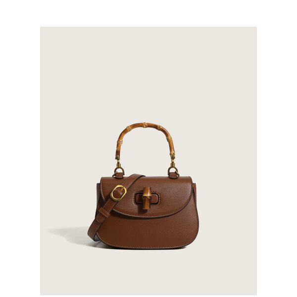 bamboo saddle bag new single shoulder messenger handbag fashion leisure net red same fashion bag
bamboo saddle bag new single shoulder messenger handbag fashion leisure net red same fashion bag