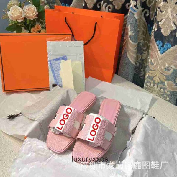 stars designer girl 2023 h women oran sandal same style h family women's summer slipper leather flat shoes wearing thick heel b74w
stars designer girl 2023 h women oran sandal same style h family women's summer slipper leather flat shoes wearing thick heel b74w