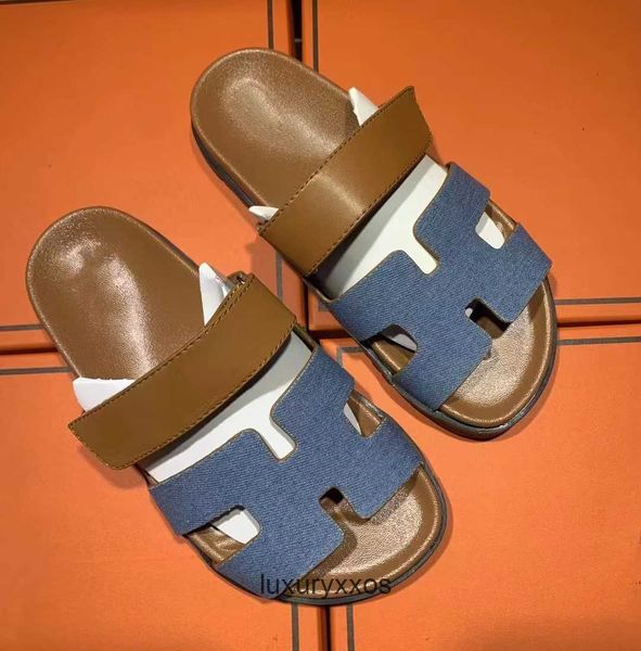 sandal men's h classic chypres slipper 2023 designer slippers netizen summer outwear one line fashion women's yzf7
sandal men's h classic chypres slipper 2023 designer slippers netizen summer outwear one line fashion women's yzf7
