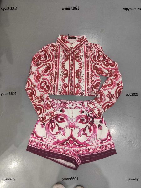 designer clothes women tracksuits size s-l 2pcs symmetric floral pattern printed polo collar long sleeved shirt and shorts july03, Gray
designer clothes women tracksuits size s-l 2pcs symmetric floral pattern printed polo collar long sleeved shirt and shorts july03, Gray