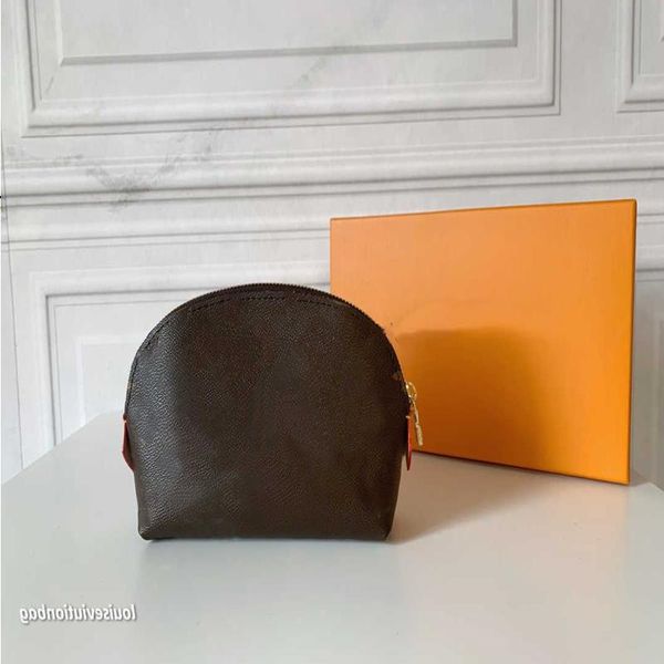 women luxury travel bag pouch cosmeticfor circular protection designer makeup clutch handbag with waterproof toiletry leather ufjkm
women luxury travel bag pouch cosmeticfor circular protection designer makeup clutch handbag with waterproof toiletry leather ufjkm