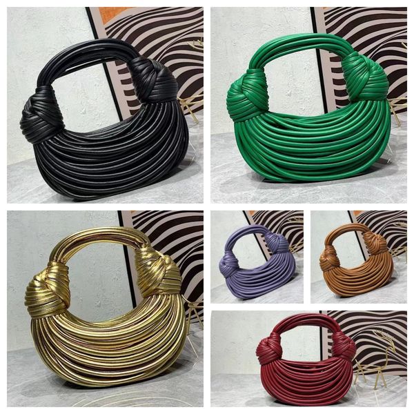 niche design fashion portable shoulder bag noodles pull bread summer new fashion knot woven croissant bag
niche design fashion portable shoulder bag noodles pull bread summer new fashion knot woven croissant bag