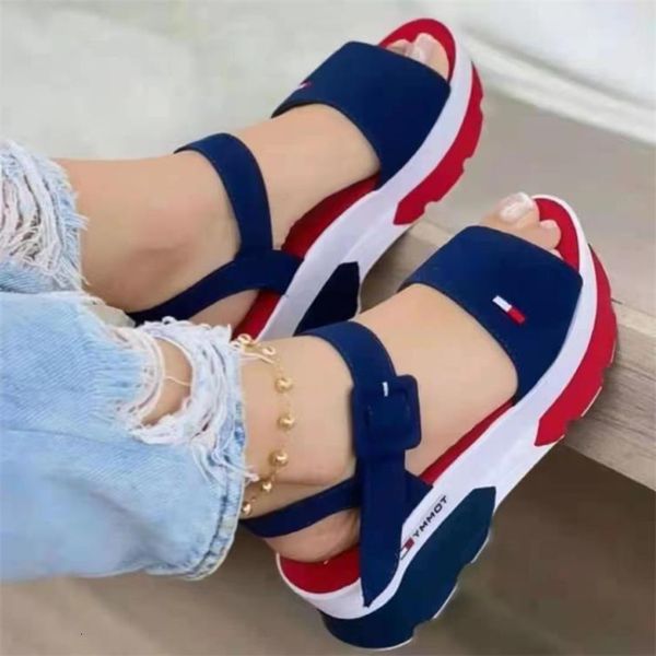 slippers 2023 summer large women's shoes roman style contrast color thick bottom buckle heightened lightweight wedges casual sandals 23, Black
slippers 2023 summer large women's shoes roman style contrast color thick bottom buckle heightened lightweight wedges casual sandals 23, Black