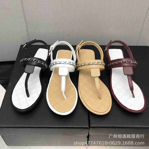 xiaoxiangjia 2023 new clamping foot herringbone chain casual style beach holiday sandals fashion trendy drag, Black
xiaoxiangjia 2023 new clamping foot herringbone chain casual style beach holiday sandals fashion trendy drag, Black