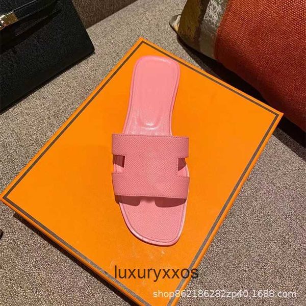 designer sandal leisure classic slipper slippers classic 2023 women's summer h beach flat bottom oran girl fashion leather sandals blac
designer sandal leisure classic slipper slippers classic 2023 women's summer h beach flat bottom oran girl fashion leather sandals blac