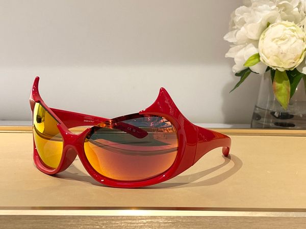 men sunglasses for women latest selling fashion sun glasses mens sunglass gafas de sol glass uv400 lens with random matching box 0284s, White;black
men sunglasses for women latest selling fashion sun glasses mens sunglass gafas de sol glass uv400 lens with random matching box 0284s, White;black