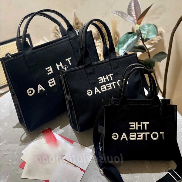 lm40156v ladies handbag fashion canvas bag camera bag luxury pvc shopping bag waist bag single shoulder bag crossbody bag many styles 1 utec
lm40156v ladies handbag fashion canvas bag camera bag luxury pvc shopping bag waist bag single shoulder bag crossbody bag many styles 1 utec