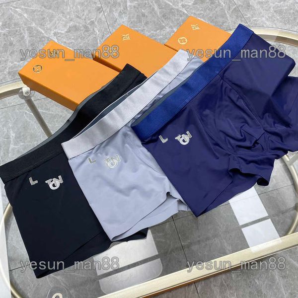 designer luxury louiseitys mens classic underwear solid color boxer pants cotton breathable personalized comfortable underpants three piece, Black;white
designer luxury louiseitys mens classic underwear solid color boxer pants cotton breathable personalized comfortable underpants three piece, Black;white