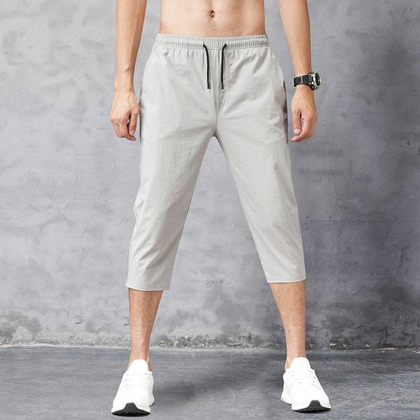 capris men's sports casual shorts summer thin elastic loose horse pants beach, White;black
capris men's sports casual shorts summer thin elastic loose horse pants beach, White;black