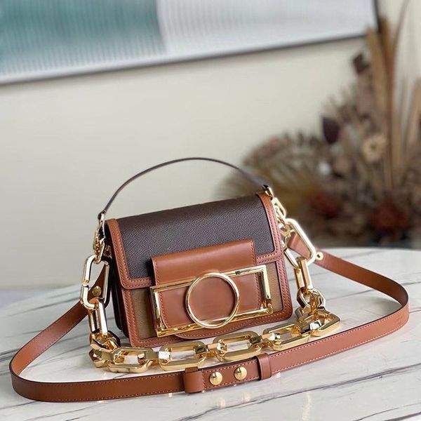 lm40156v designer shoulder bag genuine leather flap bag 20cm luxury handbag delicate knockoff women bag with box yl205 mrjee
lm40156v designer shoulder bag genuine leather flap bag 20cm luxury handbag delicate knockoff women bag with box yl205 mrjee