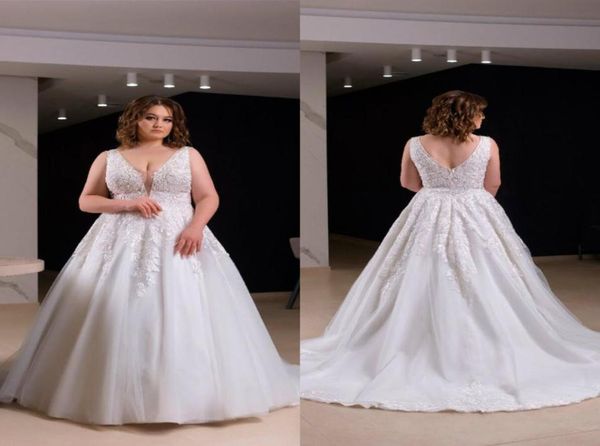 plus size wedding dresses v neck appliqued sleeveless bohemian bridal gown open back ruffle sweep train custom made abiti d9027893, White
plus size wedding dresses v neck appliqued sleeveless bohemian bridal gown open back ruffle sweep train custom made abiti d9027893, White