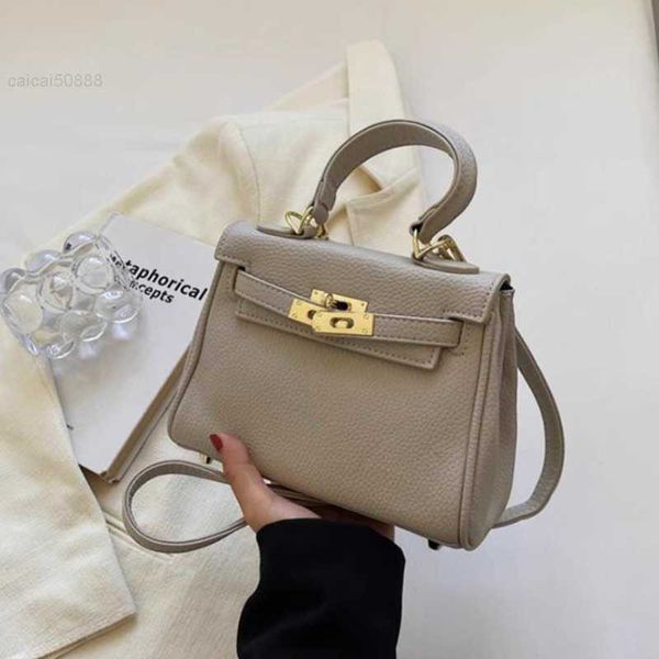 lychee pattern genuine leather kellies classics crossbody shoulder bags totes bag 18cm/22cm/25cm/28cm gold/sliver buckle handbags authentic
lychee pattern genuine leather kellies classics crossbody shoulder bags totes bag 18cm/22cm/25cm/28cm gold/sliver buckle handbags authentic