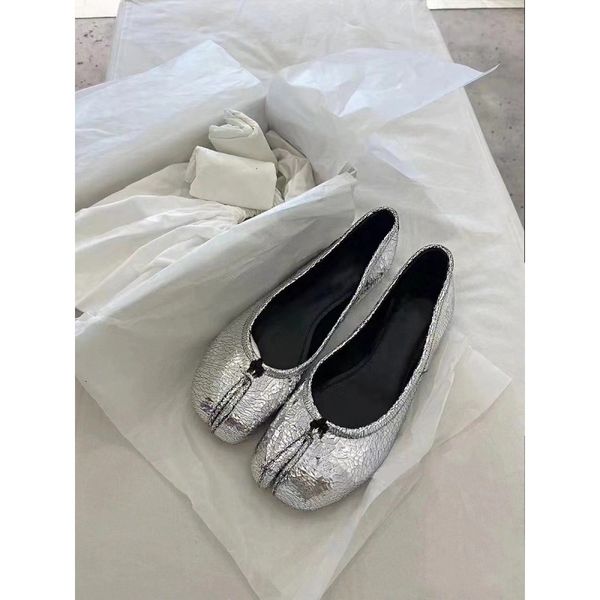 dress shoes flats tabi ninja moccasins round split toe shallow women single lazy slip on slingback mules lady loafers female, Black
dress shoes flats tabi ninja moccasins round split toe shallow women single lazy slip on slingback mules lady loafers female, Black