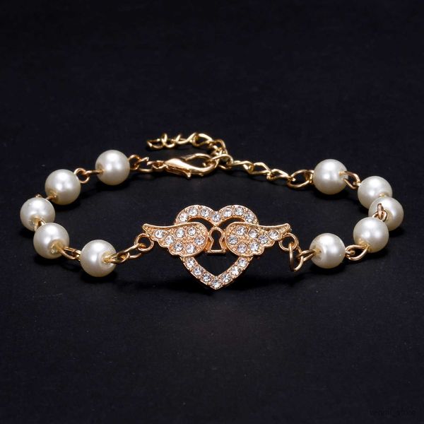 charm bracelets fashion butterfly bracelet for women angel wings moon stars pearl bracelets charm jewelry gifts r230704, Golden;silver
charm bracelets fashion butterfly bracelet for women angel wings moon stars pearl bracelets charm jewelry gifts r230704, Golden;silver