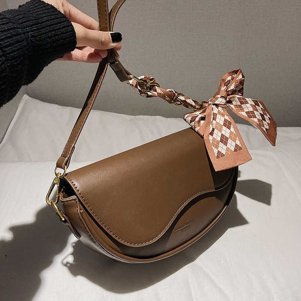 women's bag scarf saddle bag spring new versatile fashion crossbody bag one shoulder bag female
women's bag scarf saddle bag spring new versatile fashion crossbody bag one shoulder bag female