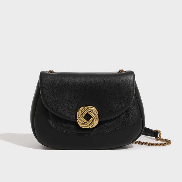 niche design love puff chain women's bag summer flower lock saddle bag light luxury trend
niche design love puff chain women's bag summer flower lock saddle bag light luxury trend