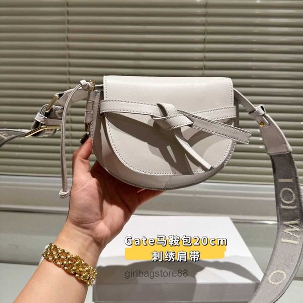 girl bag designer bags loewsbag lady summer spain gate saddle embroidered wide shoulder strap mini bow cross body large capacity one dumplin
girl bag designer bags loewsbag lady summer spain gate saddle embroidered wide shoulder strap mini bow cross body large capacity one dumplin