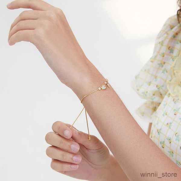 charm bracelets exquisite tulip flower bracelet for women cute animal rabbit cherry blossom adjustable bracelets trendy jewelry r230704, Golden;silver
charm bracelets exquisite tulip flower bracelet for women cute animal rabbit cherry blossom adjustable bracelets trendy jewelry r230704, Golden;silver