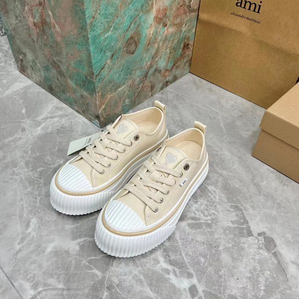 designer women low sneakers ami 1980 sneakers fashion canvas thick leather high-quality leisure sports shoes size 35-40, Black
designer women low sneakers ami 1980 sneakers fashion canvas thick leather high-quality leisure sports shoes size 35-40, Black