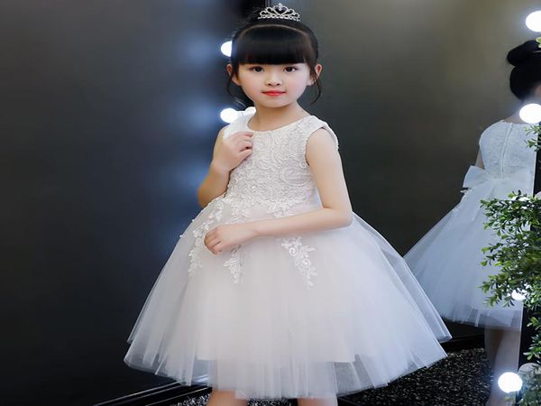 summer polyester dresses for girls korean version fashion sleeveless round neck elegant embroidery casual children039s clothing4080626, Red;yellow
summer polyester dresses for girls korean version fashion sleeveless round neck elegant embroidery casual children039s clothing4080626, Red;yellow