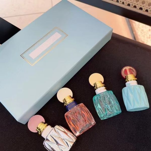 luxury designer brand perfumes 4 types perfume set 20ml eau de toilette long lasting scent perfume body perfume women's perfume gifts
luxury designer brand perfumes 4 types perfume set 20ml eau de toilette long lasting scent perfume body perfume women's perfume gifts