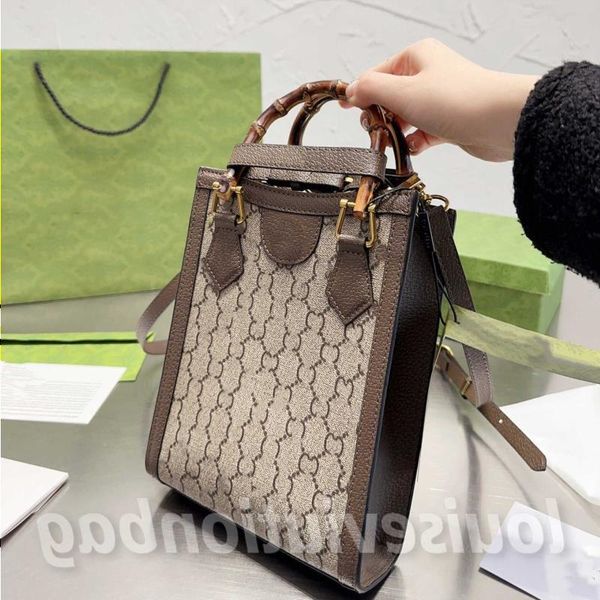 lm40156v bamboo handheld diana shopping bag shoulder bag for women messenger promotion chest pack lady tote chains handbags cross body bags
lm40156v bamboo handheld diana shopping bag shoulder bag for women messenger promotion chest pack lady tote chains handbags cross body bags
