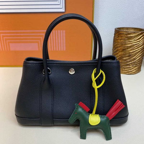 designer bags garden party new h 2023 layer cow leather togo garden bag women's leisure tote portable one-shoulder large capacity m4gl
designer bags garden party new h 2023 layer cow leather togo garden bag women's leisure tote portable one-shoulder large capacity m4gl