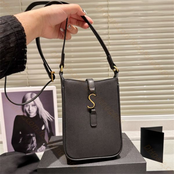 mini designer phone bag women purse leather shoulder strap shoulder bags upscale hardware letters cross body bags handbags lady evening bags
mini designer phone bag women purse leather shoulder strap shoulder bags upscale hardware letters cross body bags handbags lady evening bags