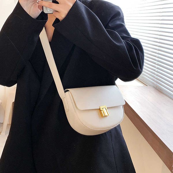 tote westernized saddle bag new trendy ins fashion texture shoulder bag simple small bag women's crossbody bag
tote westernized saddle bag new trendy ins fashion texture shoulder bag simple small bag women's crossbody bag