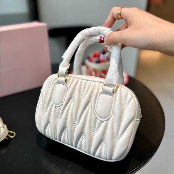 lm40156v soft high-quality bags travel handbag sheep leather handbags luxury designewallet womens cross body bag hobo totes handbags purse m
lm40156v soft high-quality bags travel handbag sheep leather handbags luxury designewallet womens cross body bag hobo totes handbags purse m