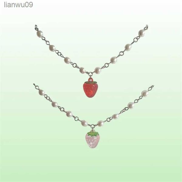 red pink strawberry rosary necklace heart charm pearls beaded handmade y2k necklace choker beautiful glass beaded necklace l230704, Silver
red pink strawberry rosary necklace heart charm pearls beaded handmade y2k necklace choker beautiful glass beaded necklace l230704, Silver