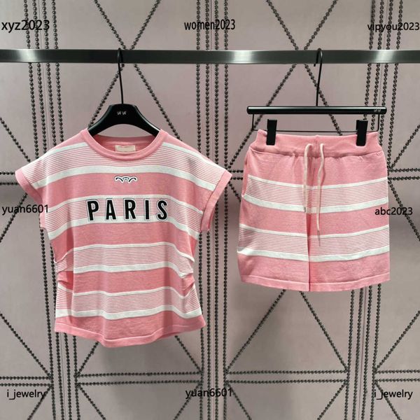 designer clothes women tracksuits summer set fits 2pcs sleeveless striped printed t-shirt and lace up shorts, Gray
designer clothes women tracksuits summer set fits 2pcs sleeveless striped printed t-shirt and lace up shorts, Gray