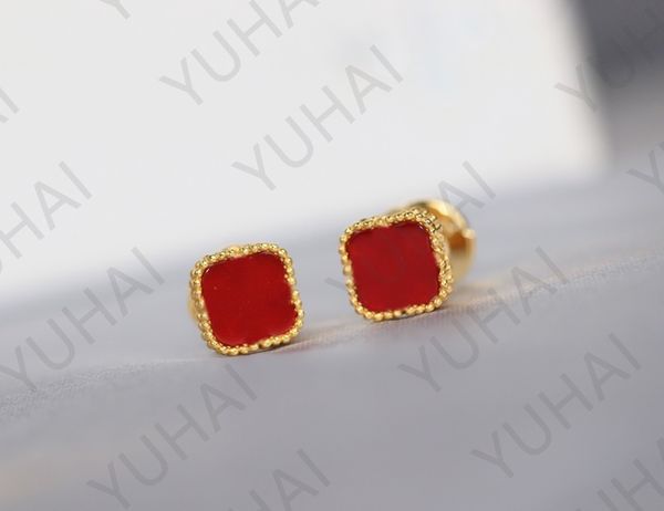 designers earrings clover charm stud earrings back mother-of-pearl silver fashion 18k gold plated agate for women&girls valentine's wed, Golden;silver
designers earrings clover charm stud earrings back mother-of-pearl silver fashion 18k gold plated agate for women&girls valentine's wed, Golden;silver