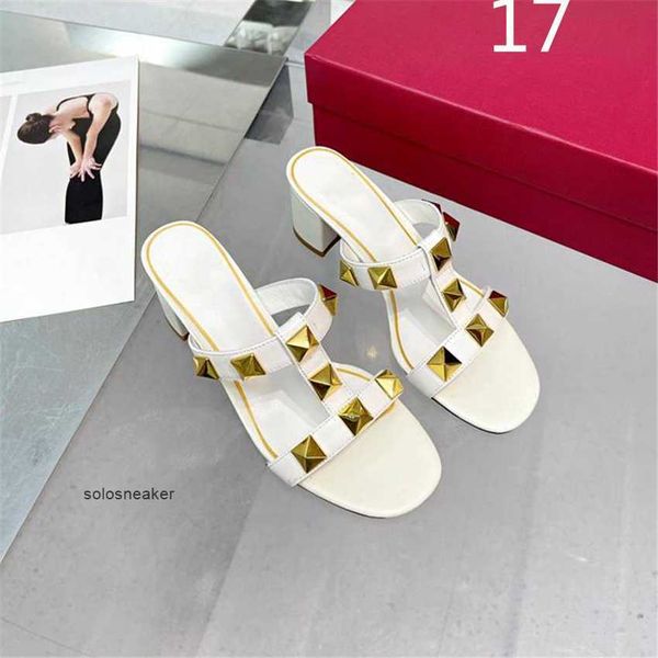 casual valentinoly fashion dress shoes business women leather high heel metal flat buckle letter wedding party shoes 04-013, Black
casual valentinoly fashion dress shoes business women leather high heel metal flat buckle letter wedding party shoes 04-013, Black