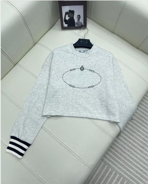 23 early autumn new letter embroidery round neck commuter threaded cotton casual simple chic short bodysuit, Black
23 early autumn new letter embroidery round neck commuter threaded cotton casual simple chic short bodysuit, Black