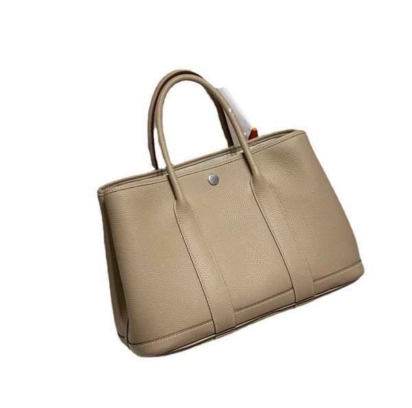 designer herbags mas s tote bags garden party home luxury h bag genuine leather women's large capacity commuter handmade with silver bu
designer herbags mas s tote bags garden party home luxury h bag genuine leather women's large capacity commuter handmade with silver bu