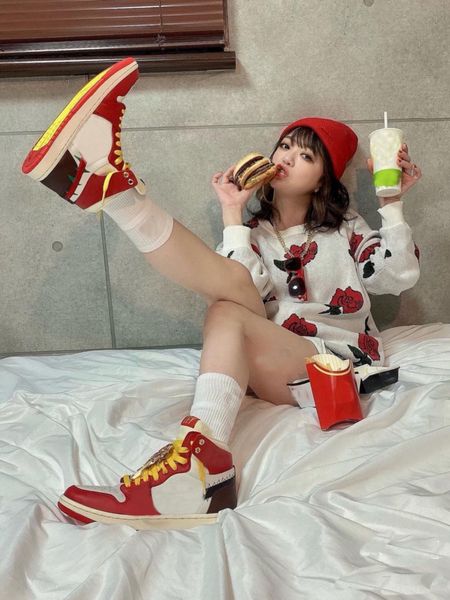 taylor teyana x 1s zoom cmft 2 mens basketball shoes a rose from harlem gym red black summit white earth coconut milk fj0604-601 men women s
taylor teyana x 1s zoom cmft 2 mens basketball shoes a rose from harlem gym red black summit white earth coconut milk fj0604-601 men women s