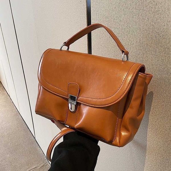 lady evening bags advanced small bag autumn and winter women's popular versatile messenger portable square 230704
lady evening bags advanced small bag autumn and winter women's popular versatile messenger portable square 230704