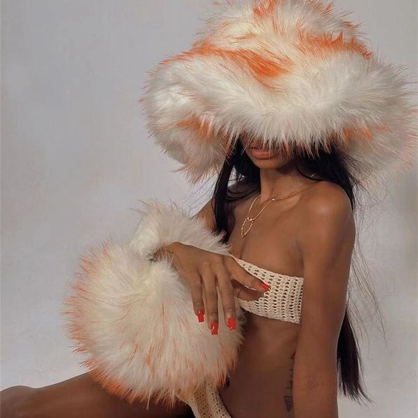 fashion soft faux fur women handbags designer y2k long plush lady hand bags luxury round clutch bag fluffy female purse 2023 new
fashion soft faux fur women handbags designer y2k long plush lady hand bags luxury round clutch bag fluffy female purse 2023 new