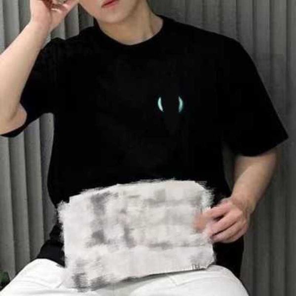 men's t-shirts designer summer new fashion embroidered round neck loose casual short sleeve tee z5et, White;black
men's t-shirts designer summer new fashion embroidered round neck loose casual short sleeve tee z5et, White;black