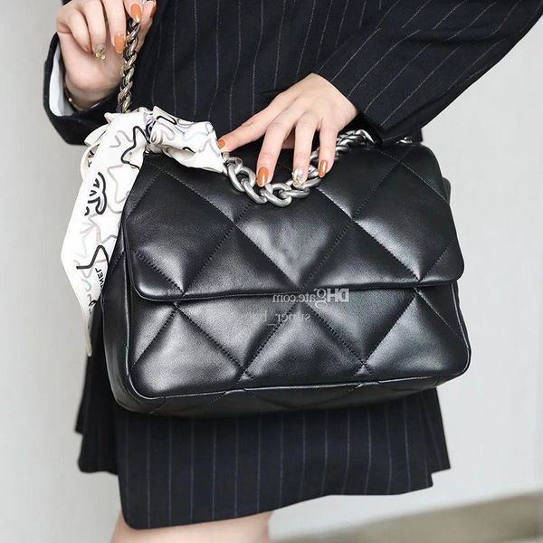 lm40156v designer chain bag luxury handbag genuine leather shoulder bag 30cm delicate knockoff crossbody bag with box yc013 qdblu
lm40156v designer chain bag luxury handbag genuine leather shoulder bag 30cm delicate knockoff crossbody bag with box yc013 qdblu