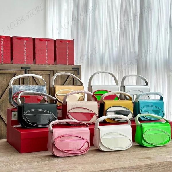 trend girls shoulder bags fashion handbags hollow out letter design jingle women underarm bag tote highest quality with box
trend girls shoulder bags fashion handbags hollow out letter design jingle women underarm bag tote highest quality with box