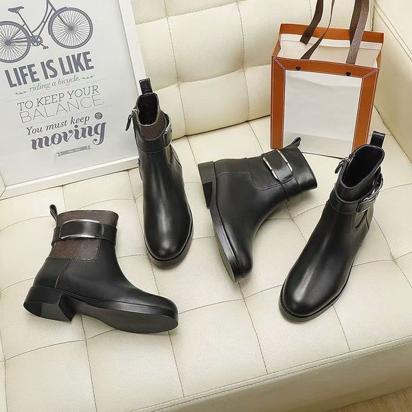 autumn winter martin boots woman flat travel lace-up sneaker 100% leather lady letter ankle boot soft cowhide women belt buckle designer sho, Black
autumn winter martin boots woman flat travel lace-up sneaker 100% leather lady letter ankle boot soft cowhide women belt buckle designer sho, Black