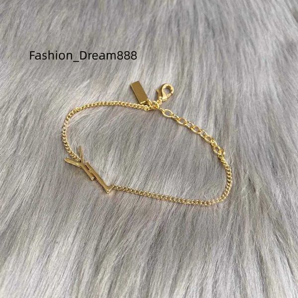 fashion gold charm bracelets for women party wedding lovers gift engagement jewelry with box nrj, Golden;silver
fashion gold charm bracelets for women party wedding lovers gift engagement jewelry with box nrj, Golden;silver