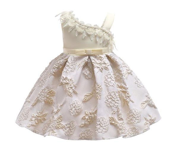 2018 childrens beige lace princess dresses kids party clothes baby girls elegant dress toddler flower wedding dress for 100150cm1322087, Red;yellow
2018 childrens beige lace princess dresses kids party clothes baby girls elegant dress toddler flower wedding dress for 100150cm1322087, Red;yellow