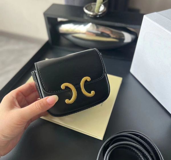 designer lady wallet genuine leather women men short multiple bifold purse classic card holder card bag key bags with box, Red;black
designer lady wallet genuine leather women men short multiple bifold purse classic card holder card bag key bags with box, Red;black