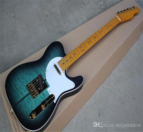 new arrivalblue body electric guitar with write pickguard golden hardware offer customized6595521
new arrivalblue body electric guitar with write pickguard golden hardware offer customized6595521